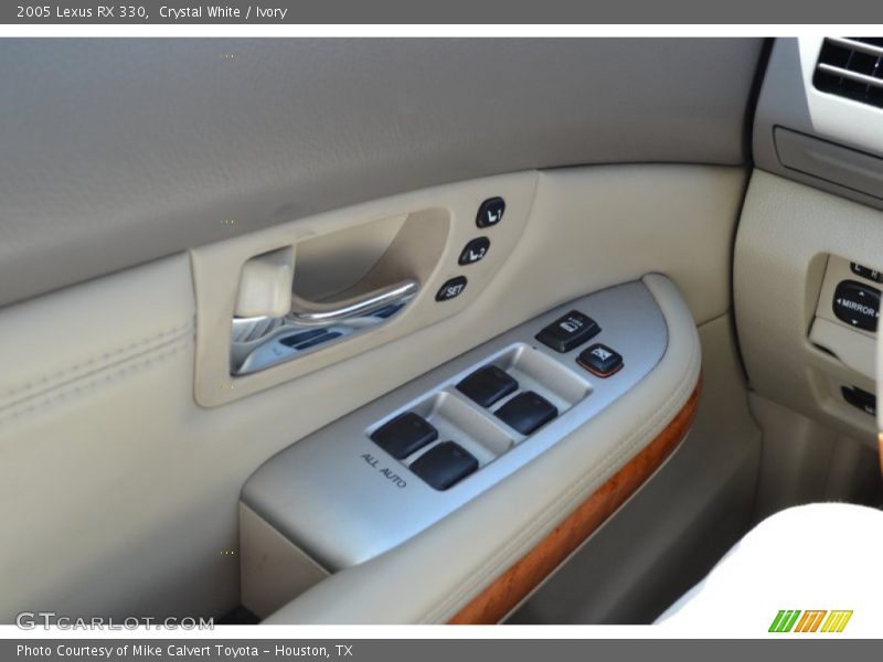 Crystal White / Ivory 2005 Lexus RX 330