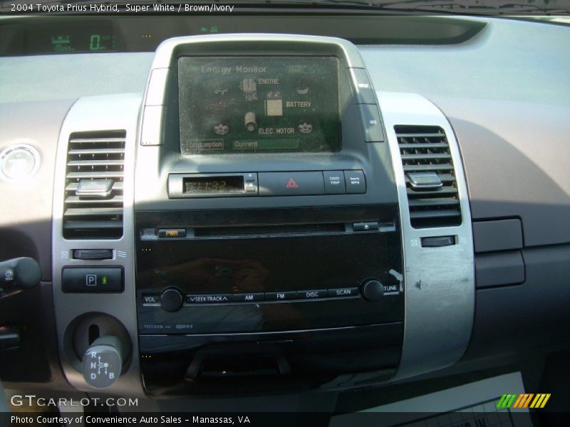 Super White / Brown/Ivory 2004 Toyota Prius Hybrid