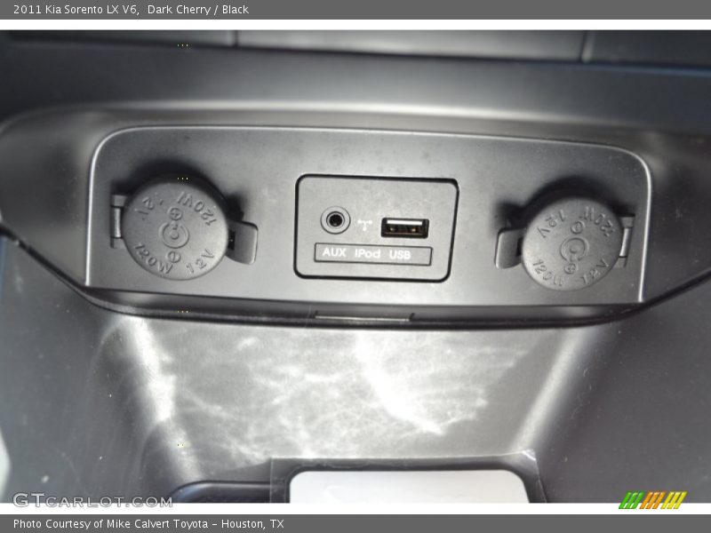 Dark Cherry / Black 2011 Kia Sorento LX V6