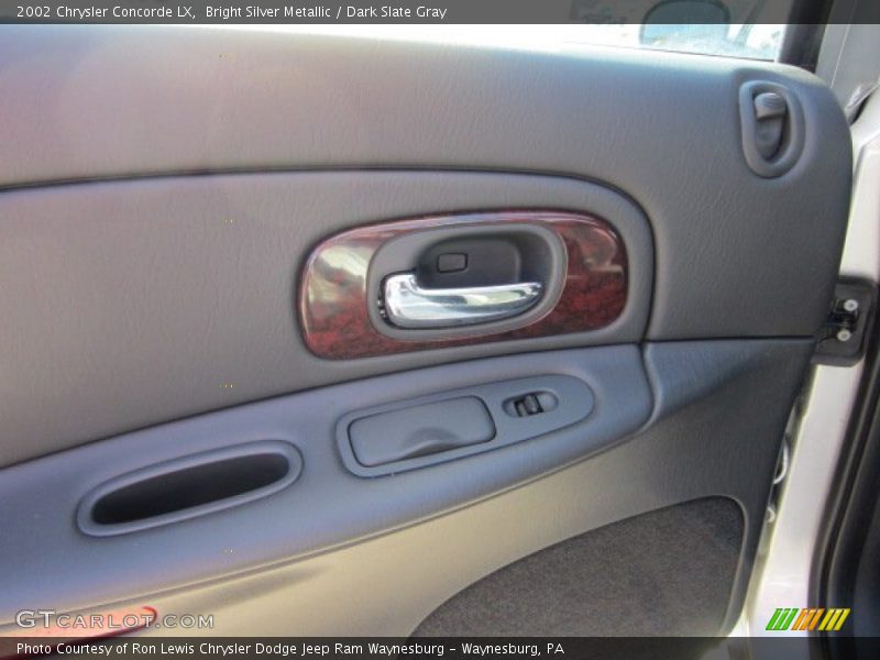 Bright Silver Metallic / Dark Slate Gray 2002 Chrysler Concorde LX
