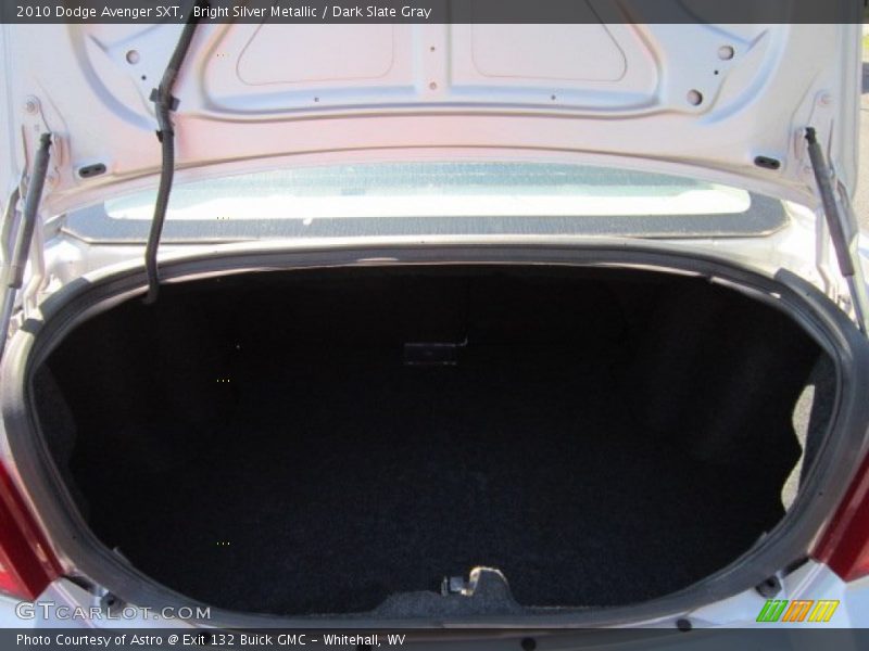 Bright Silver Metallic / Dark Slate Gray 2010 Dodge Avenger SXT