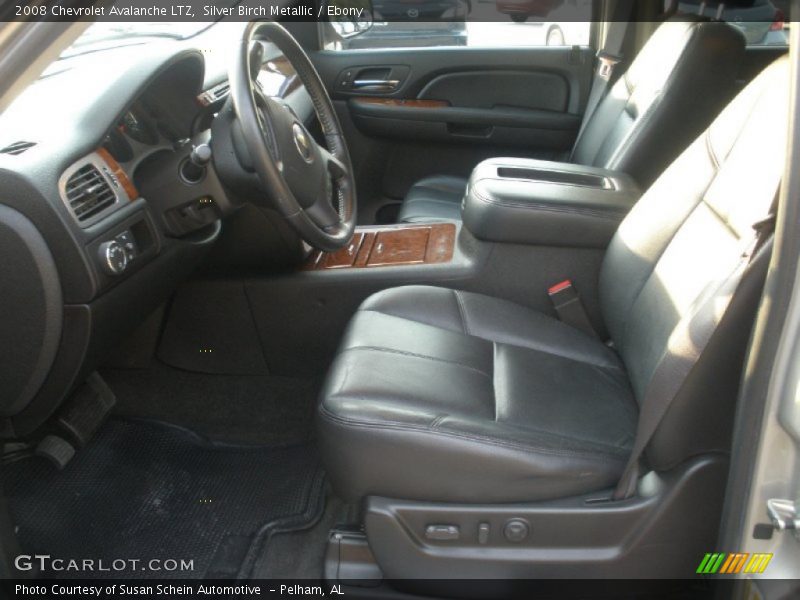 2008 Avalanche LTZ Ebony Interior