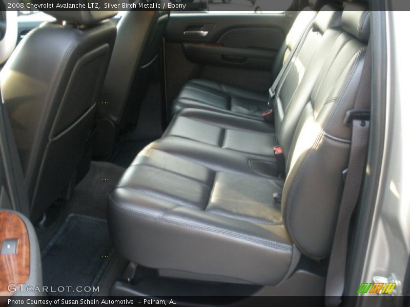  2008 Avalanche LTZ Ebony Interior