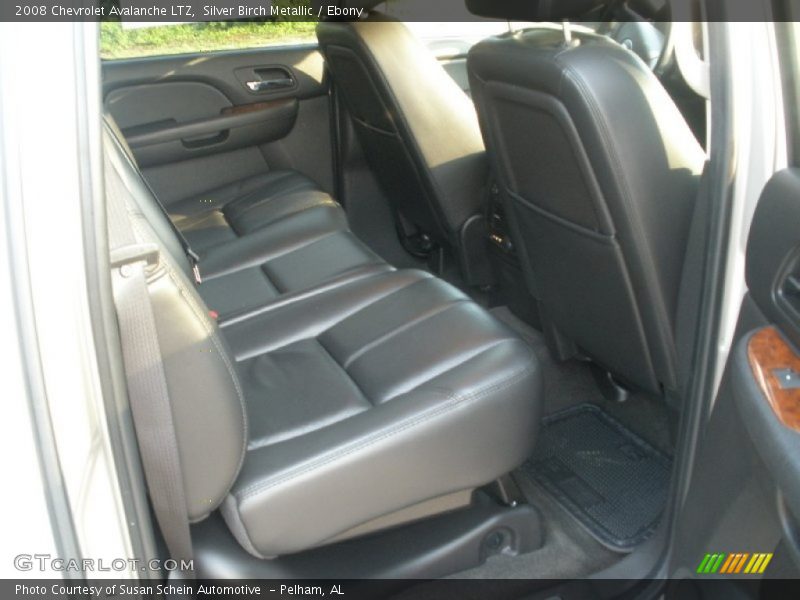  2008 Avalanche LTZ Ebony Interior