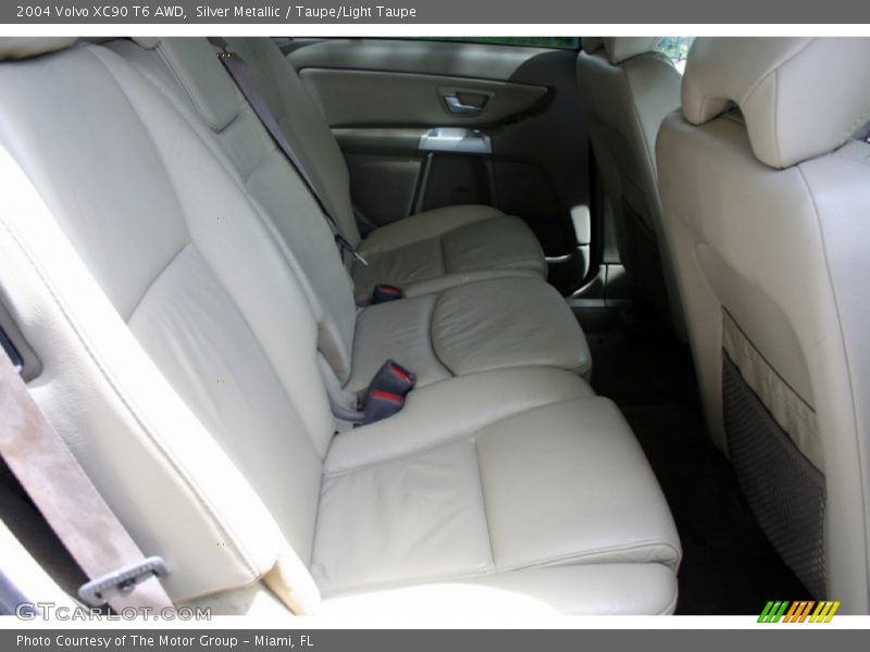 Silver Metallic / Taupe/Light Taupe 2004 Volvo XC90 T6 AWD