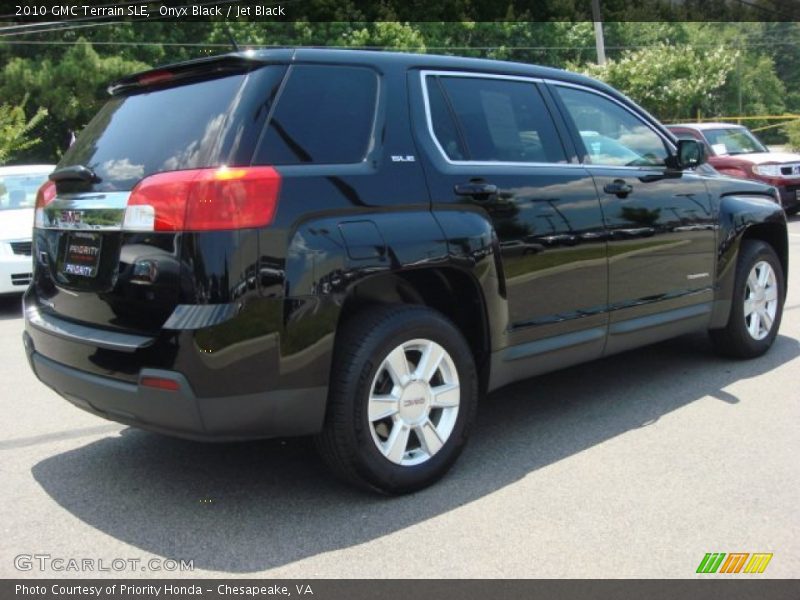 Onyx Black / Jet Black 2010 GMC Terrain SLE