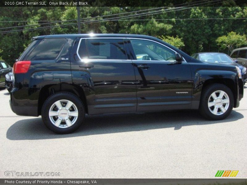 Onyx Black / Jet Black 2010 GMC Terrain SLE