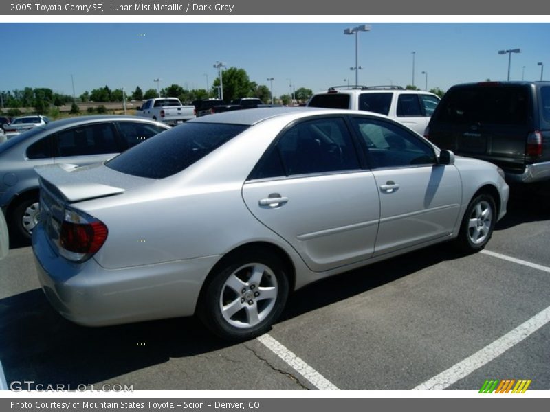 Lunar Mist Metallic / Dark Gray 2005 Toyota Camry SE
