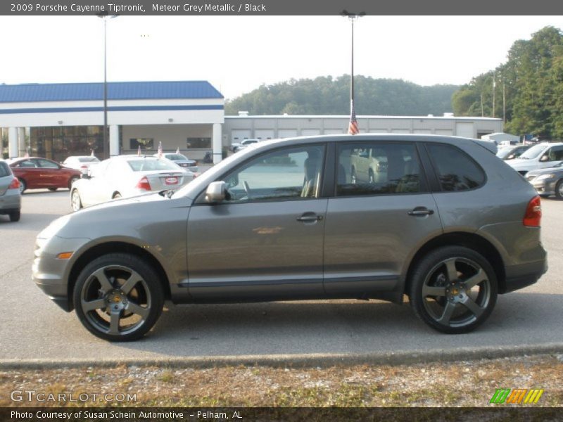 Meteor Grey Metallic / Black 2009 Porsche Cayenne Tiptronic