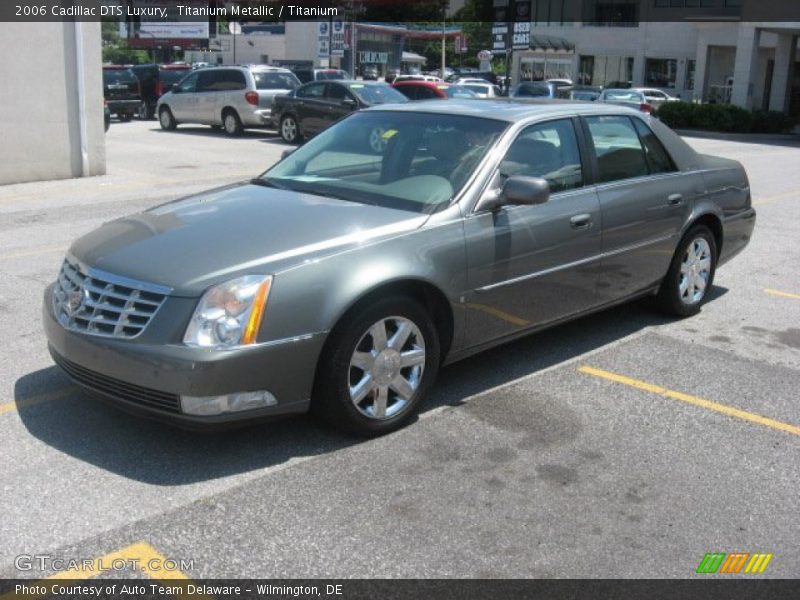 Titanium Metallic / Titanium 2006 Cadillac DTS Luxury