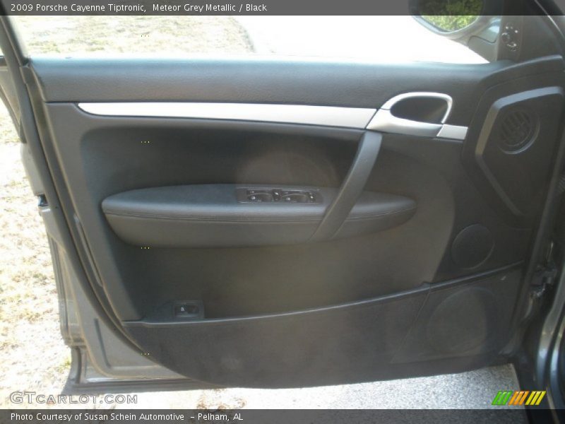 Meteor Grey Metallic / Black 2009 Porsche Cayenne Tiptronic