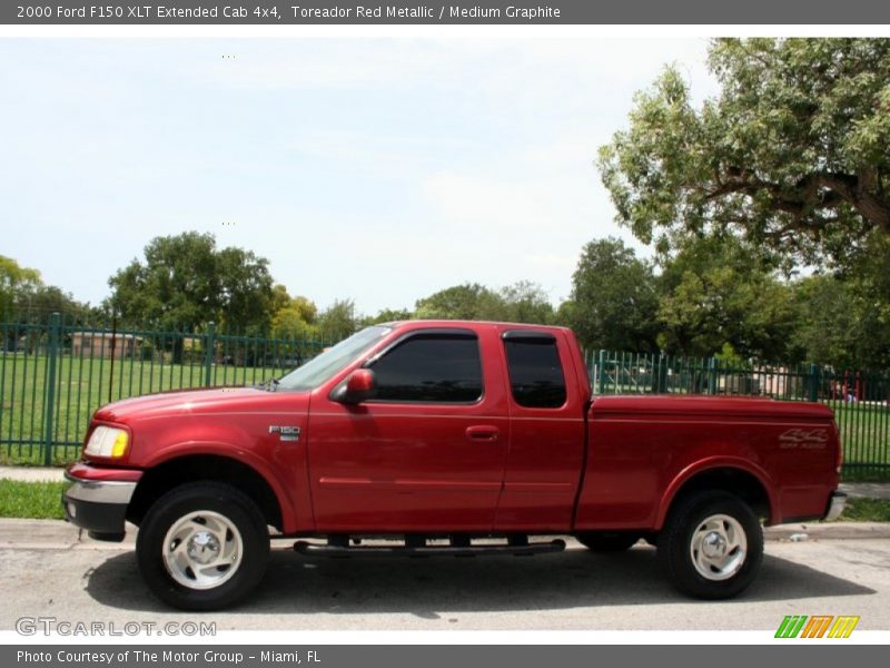 Toreador Red Metallic / Medium Graphite 2000 Ford F150 XLT Extended Cab 4x4