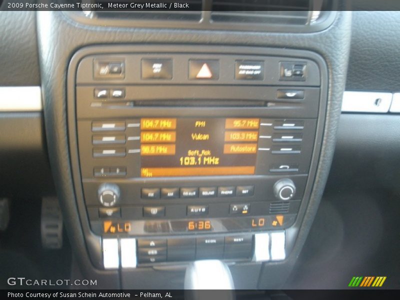 Meteor Grey Metallic / Black 2009 Porsche Cayenne Tiptronic
