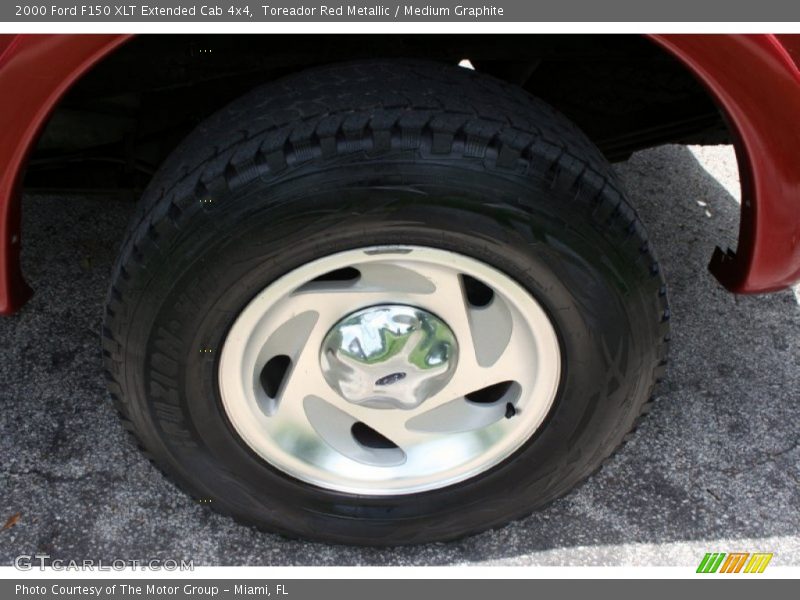 Toreador Red Metallic / Medium Graphite 2000 Ford F150 XLT Extended Cab 4x4