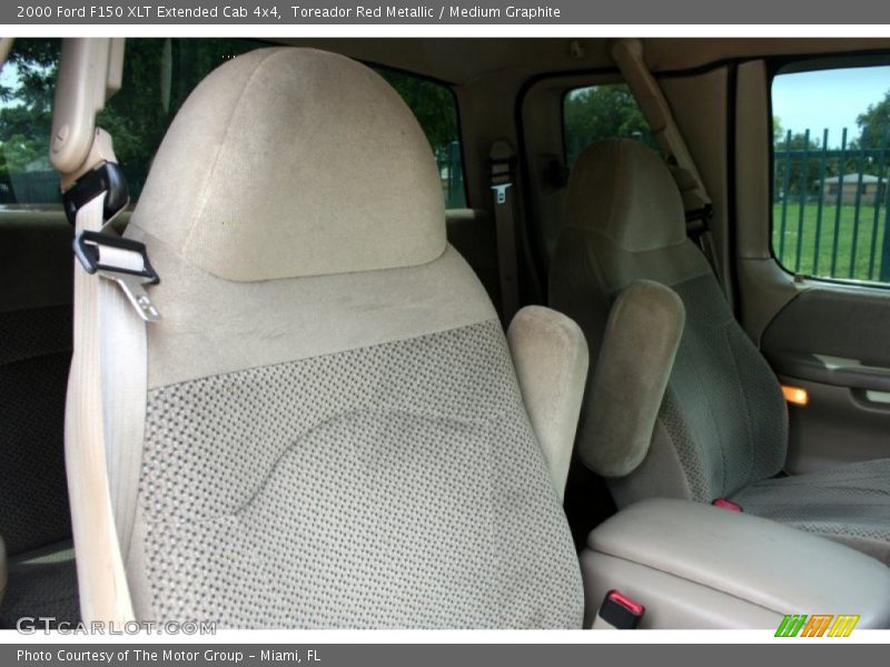 Toreador Red Metallic / Medium Graphite 2000 Ford F150 XLT Extended Cab 4x4