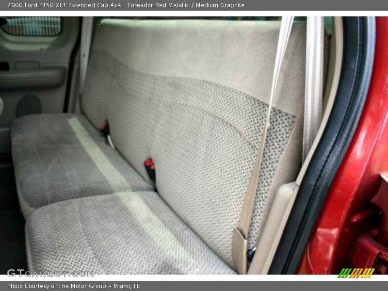 Toreador Red Metallic / Medium Graphite 2000 Ford F150 XLT Extended Cab 4x4