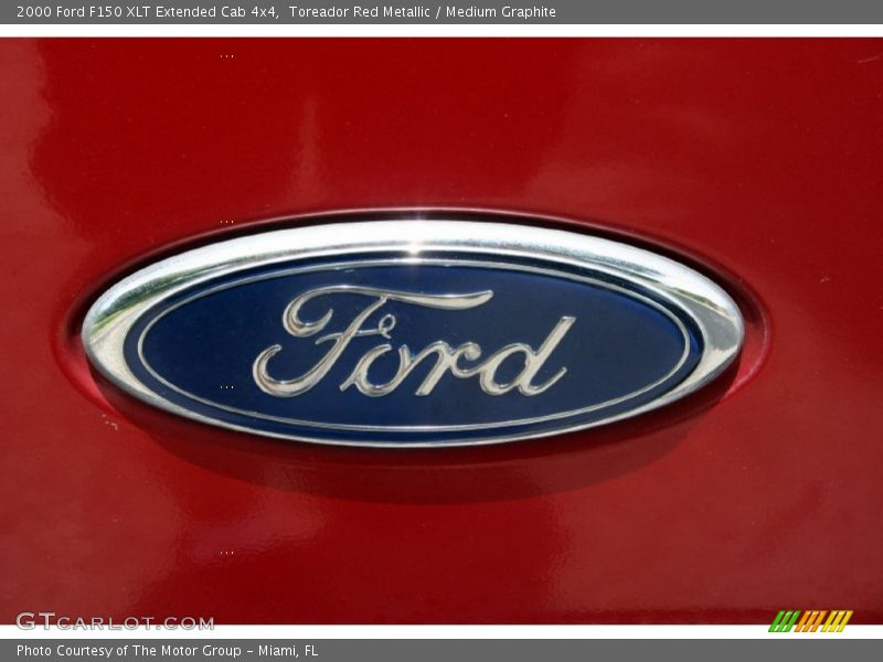 Toreador Red Metallic / Medium Graphite 2000 Ford F150 XLT Extended Cab 4x4