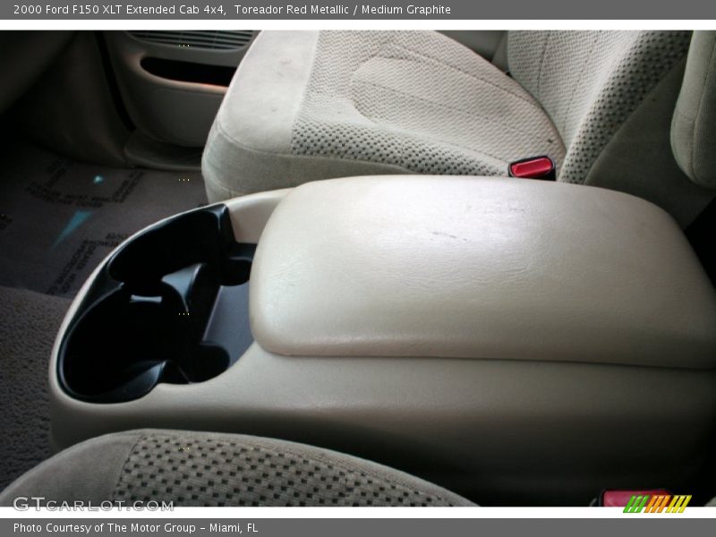 Toreador Red Metallic / Medium Graphite 2000 Ford F150 XLT Extended Cab 4x4