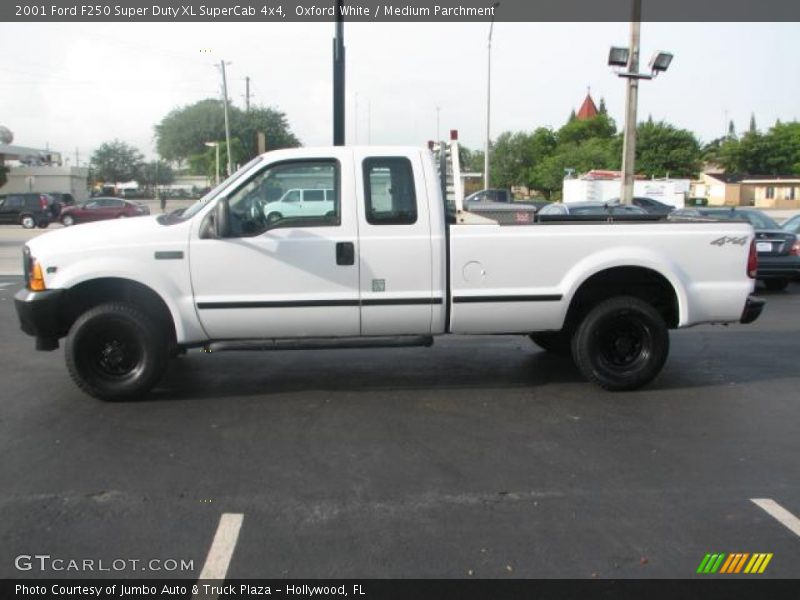 Oxford White / Medium Parchment 2001 Ford F250 Super Duty XL SuperCab 4x4