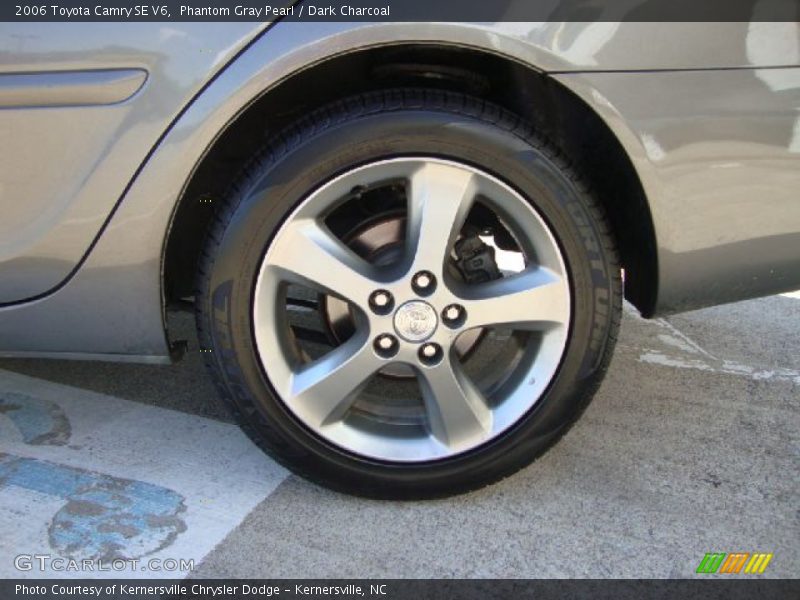  2006 Camry SE V6 Wheel