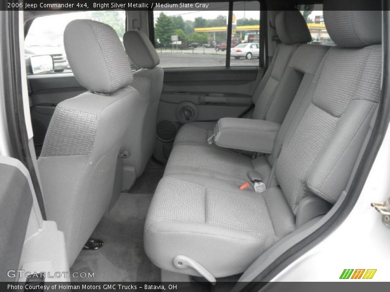 Bright Silver Metallic / Medium Slate Gray 2006 Jeep Commander 4x4