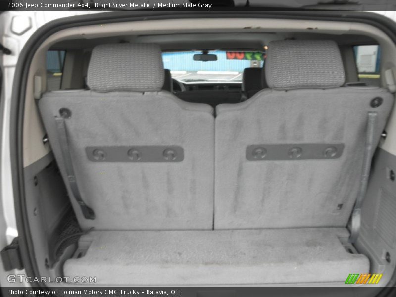 Bright Silver Metallic / Medium Slate Gray 2006 Jeep Commander 4x4