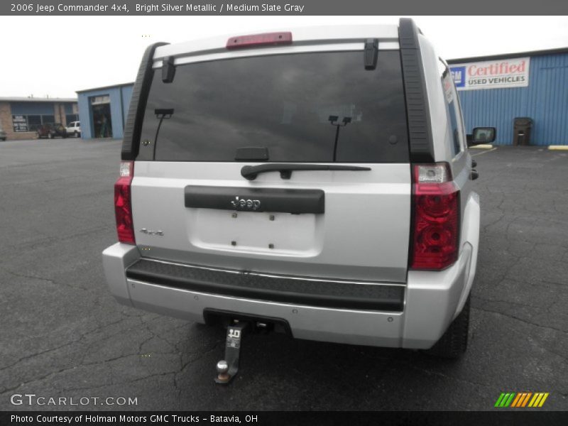 Bright Silver Metallic / Medium Slate Gray 2006 Jeep Commander 4x4