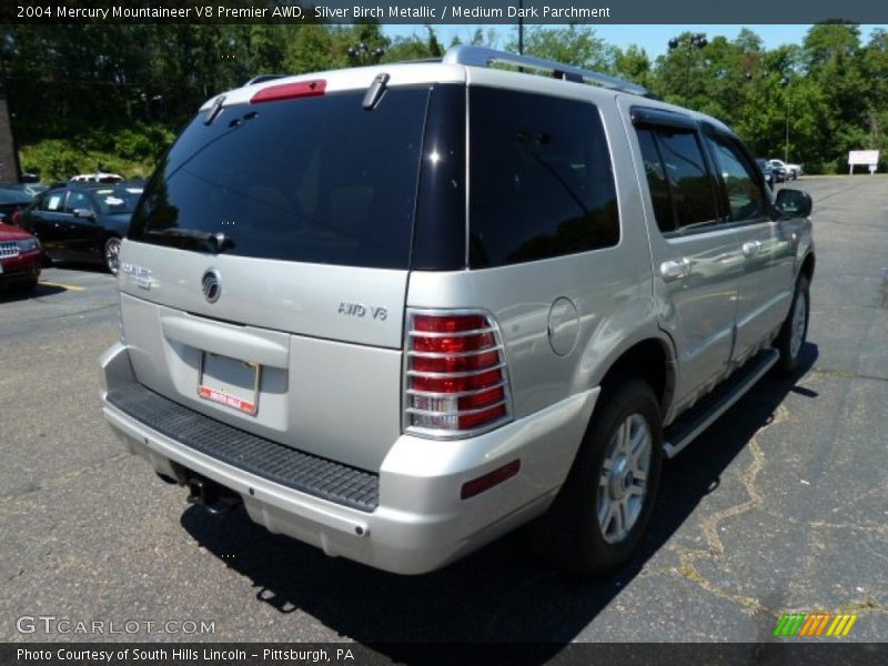 Silver Birch Metallic / Medium Dark Parchment 2004 Mercury Mountaineer V8 Premier AWD
