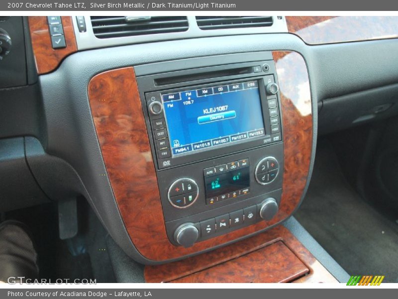 Controls of 2007 Tahoe LTZ
