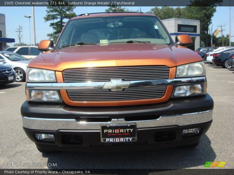 Sunburst Orange Metallic / Tan/Neutral 2005 Chevrolet Avalanche Z71 4x4