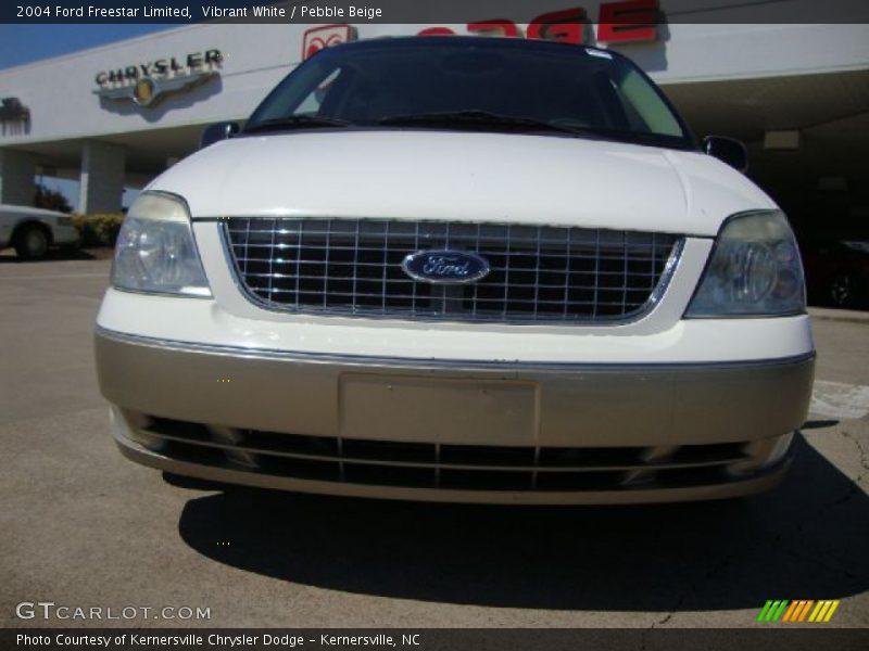 Vibrant White / Pebble Beige 2004 Ford Freestar Limited