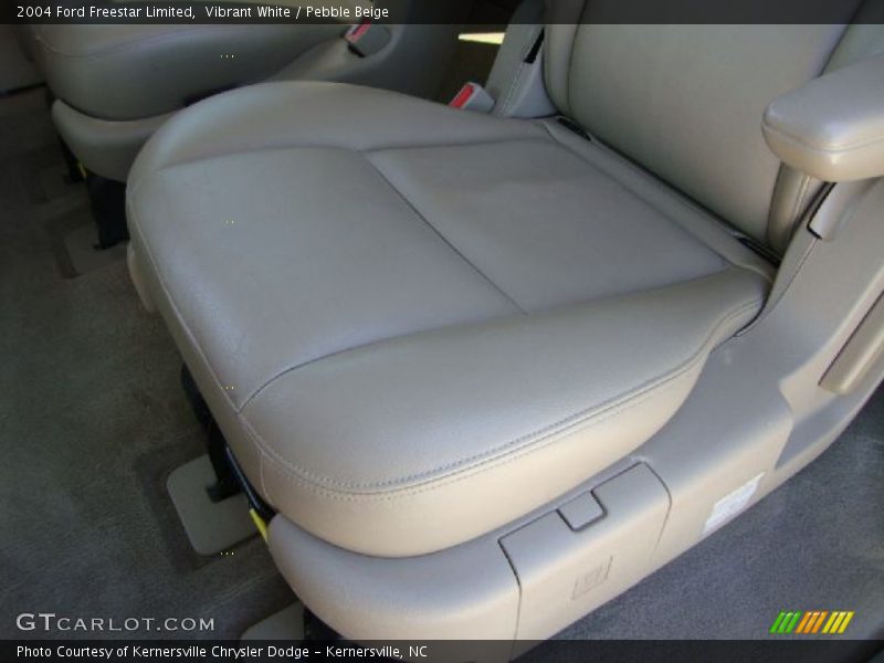 Vibrant White / Pebble Beige 2004 Ford Freestar Limited