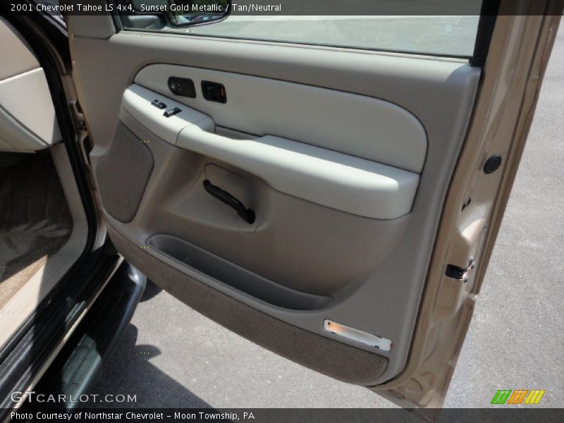 Sunset Gold Metallic / Tan/Neutral 2001 Chevrolet Tahoe LS 4x4