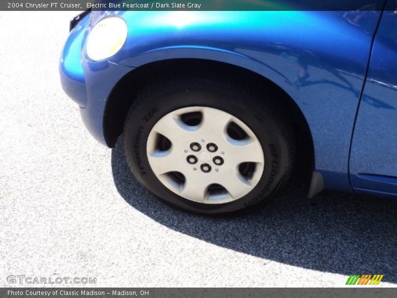 Electric Blue Pearlcoat / Dark Slate Gray 2004 Chrysler PT Cruiser
