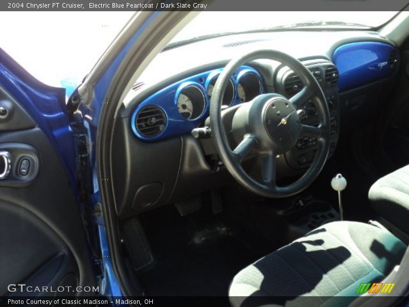 Electric Blue Pearlcoat / Dark Slate Gray 2004 Chrysler PT Cruiser