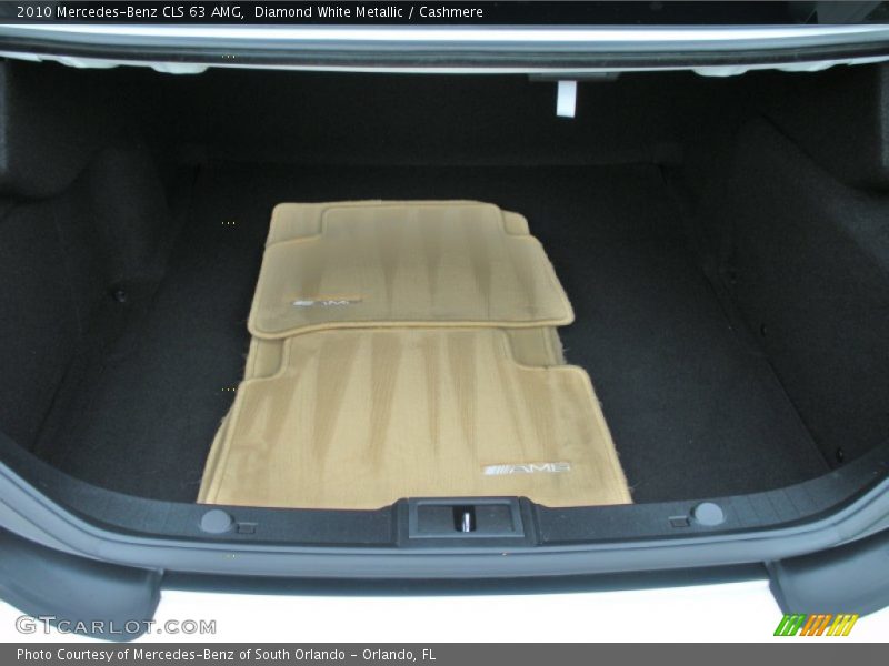  2010 CLS 63 AMG Trunk