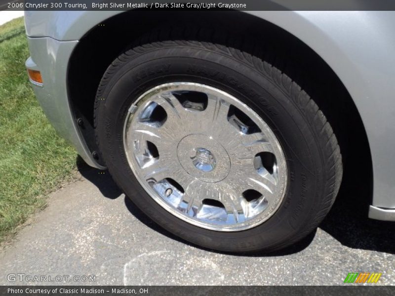 Bright Silver Metallic / Dark Slate Gray/Light Graystone 2006 Chrysler 300 Touring