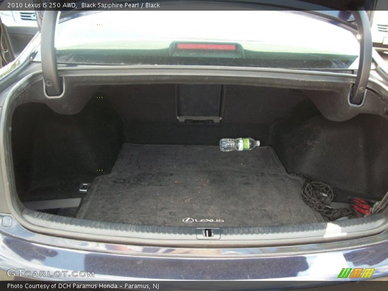  2010 IS 250 AWD Trunk