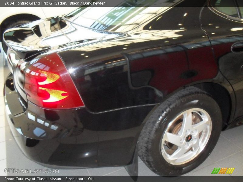 Black / Dark Pewter 2004 Pontiac Grand Prix GT Sedan