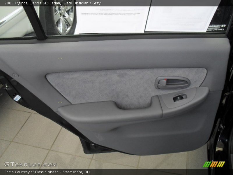 Black Obsidian / Gray 2005 Hyundai Elantra GLS Sedan