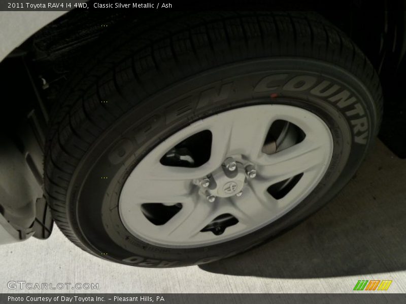 Classic Silver Metallic / Ash 2011 Toyota RAV4 I4 4WD