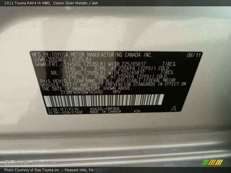 Classic Silver Metallic / Ash 2011 Toyota RAV4 I4 4WD