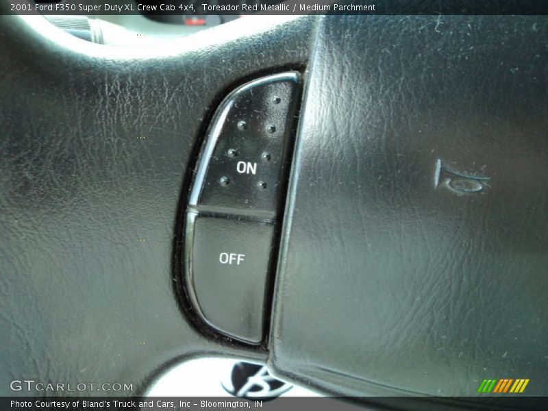 Toreador Red Metallic / Medium Parchment 2001 Ford F350 Super Duty XL Crew Cab 4x4