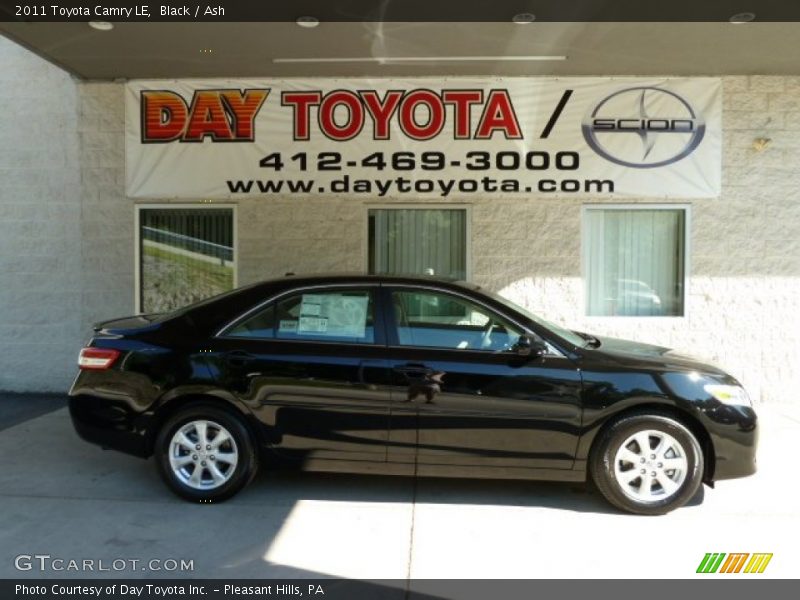 Black / Ash 2011 Toyota Camry LE