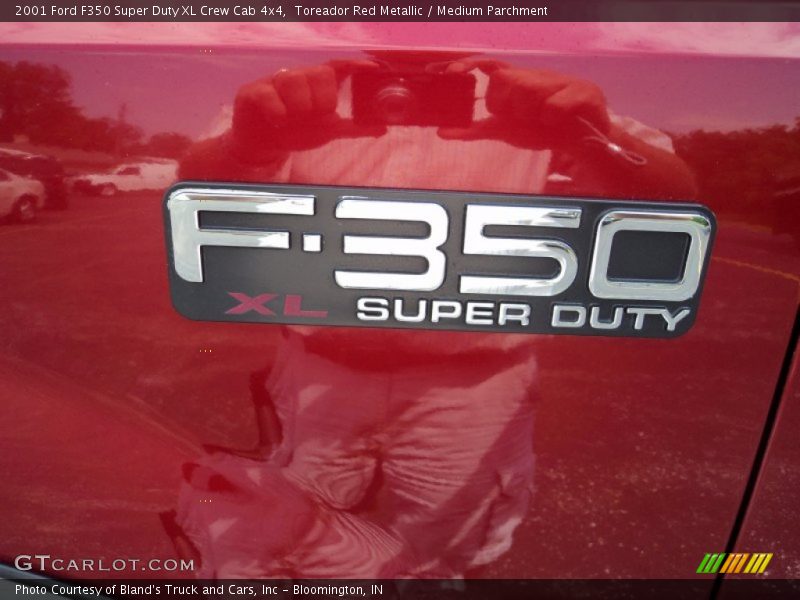  2001 F350 Super Duty XL Crew Cab 4x4 Logo