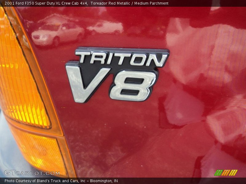  2001 F350 Super Duty XL Crew Cab 4x4 Logo
