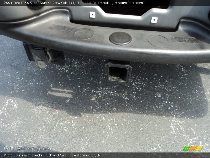 Toreador Red Metallic / Medium Parchment 2001 Ford F350 Super Duty XL Crew Cab 4x4