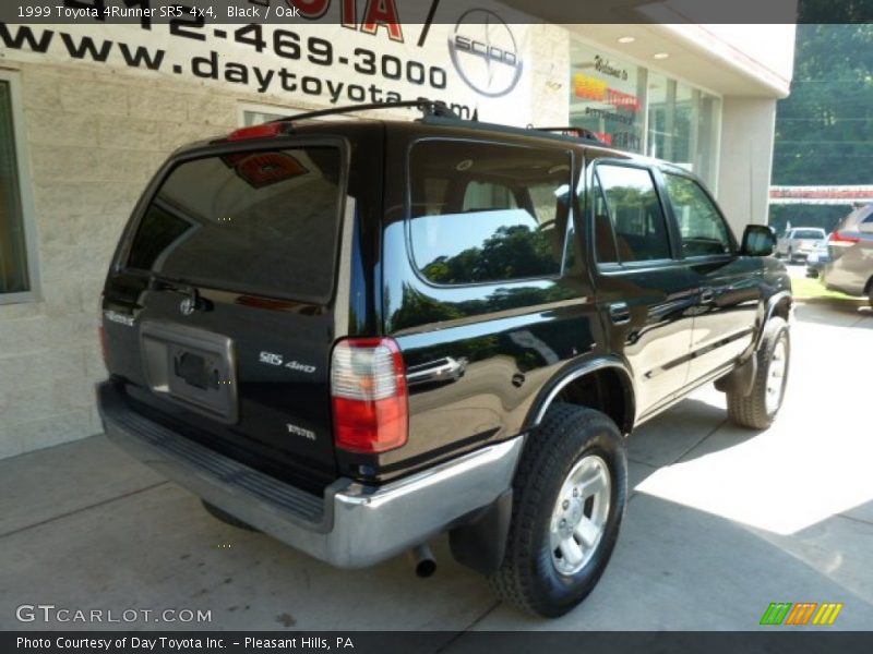 Black / Oak 1999 Toyota 4Runner SR5 4x4