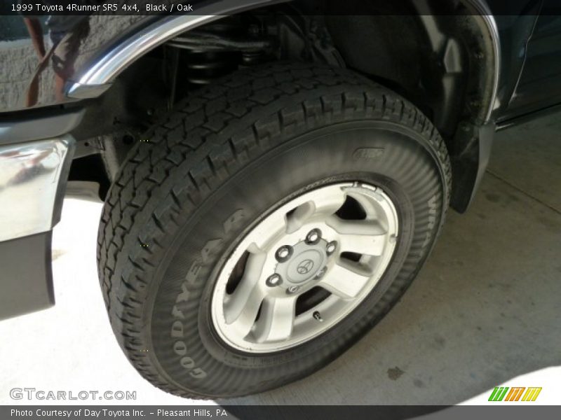 Black / Oak 1999 Toyota 4Runner SR5 4x4