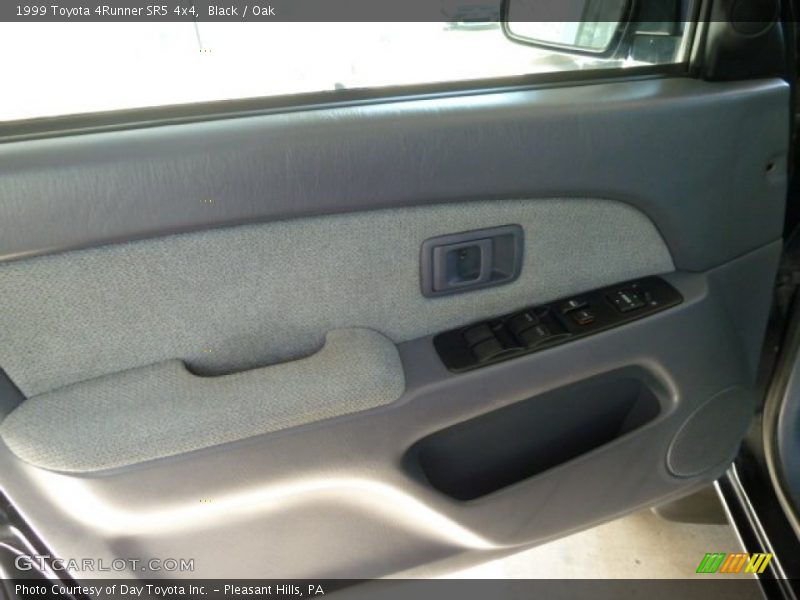 Black / Oak 1999 Toyota 4Runner SR5 4x4
